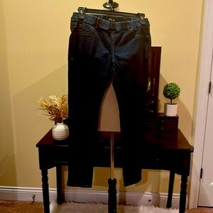 Jane Doe jeggings. Size Medium dark blue.